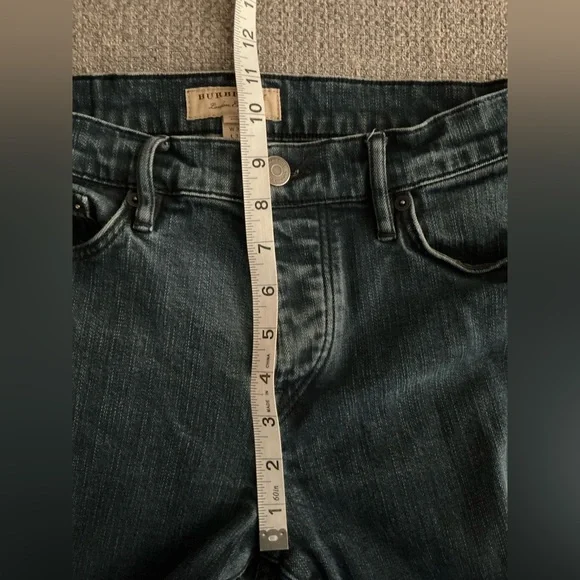 Burberry Straight Leg Button Fly Jean Size 32